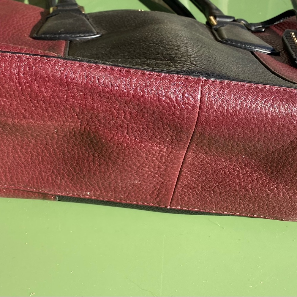 Calvin Klein Maroon/Black handbag - Picture 4 of 6